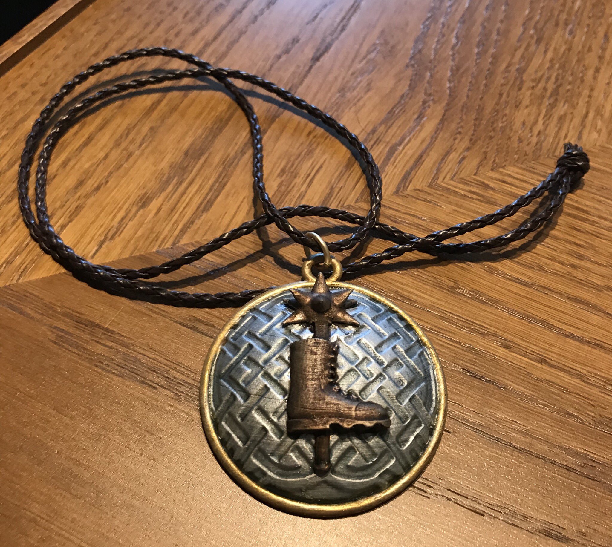 Marthammor Duin Holy Symbol.jpg500